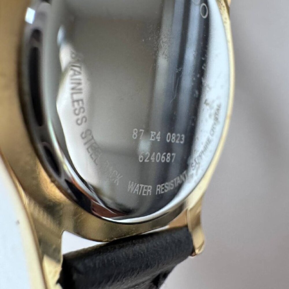 MOVADO Authentic Vintage Women’s Classic Museum Watch in Black/Gold & BRAND NEW - Picture 6 of 9
